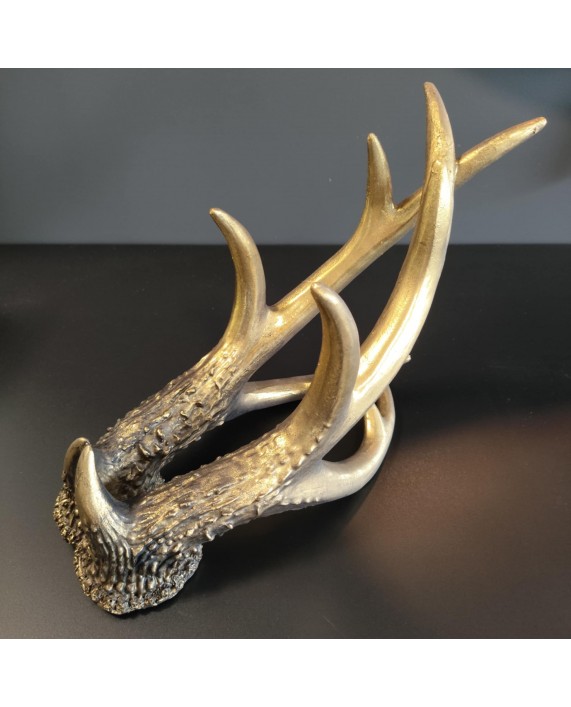 Elnio ragų formos butelio laikiklis „Gold Antler“ Elnio ragų formos butelio laikiklis „Gold Antler“
