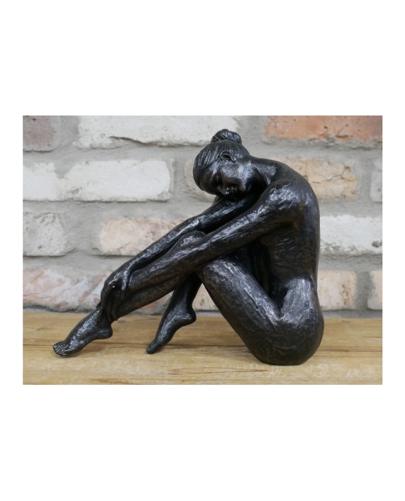 Dekoracija "Sitting Lady" Dekoracija "Sitting Lady"