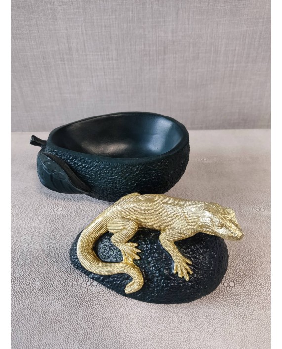 Dėžutė "Lizard On Avocado" Dėžutė "Lizard On Avocado"
