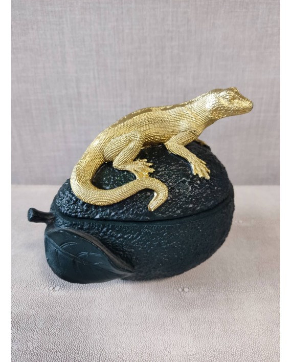 Dėžutė "Lizard On Avocado" Dėžutė "Lizard On Avocado"