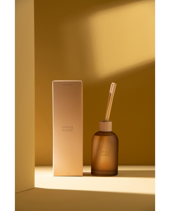 Aliejinis namų kvapas su lazdelėmis "Accords Essentiels Santal" 250ml
